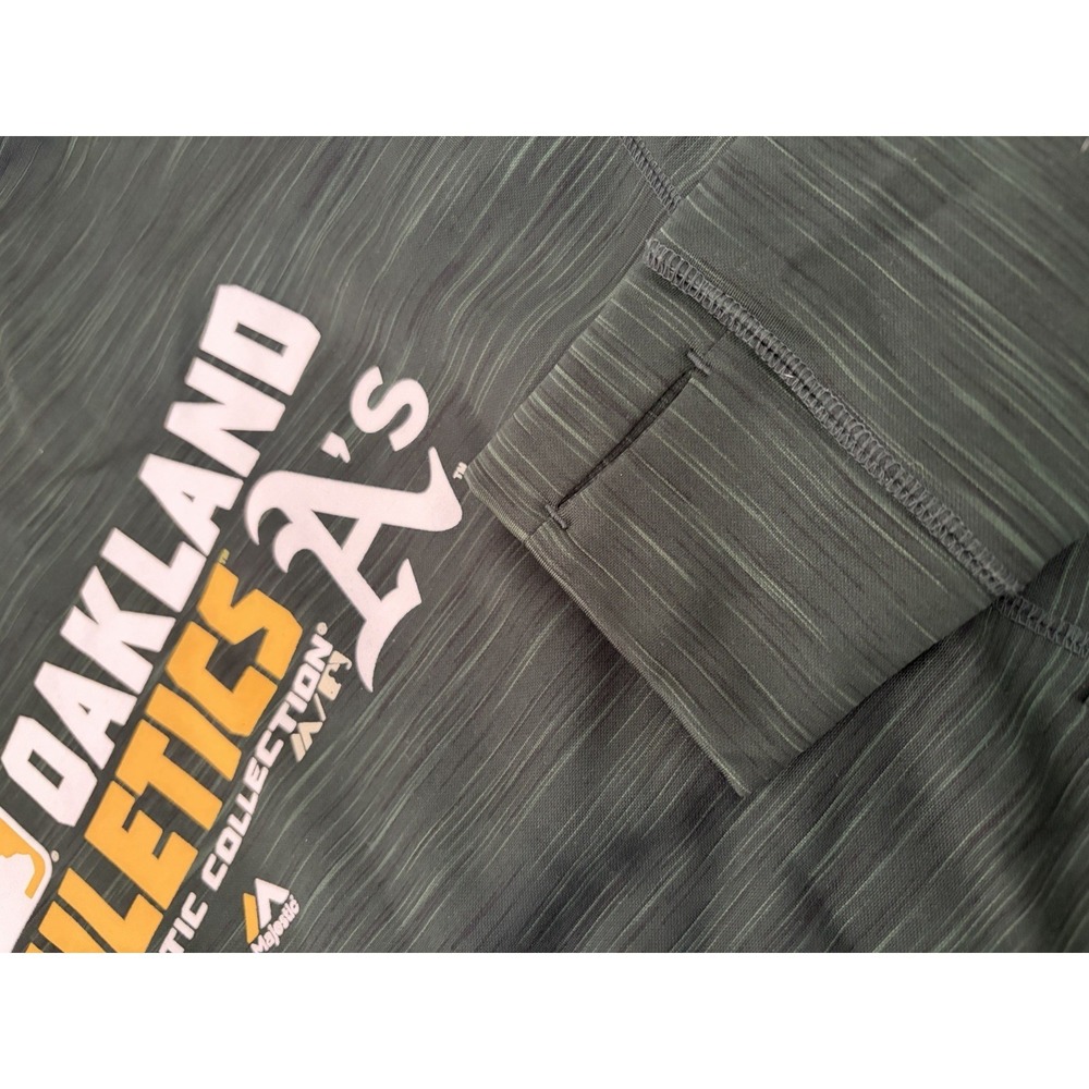 Women's XL Oakland Athletics A's Majestic 1/4 Zip Pullover Jacket Green MLB - Picture 3 of 7